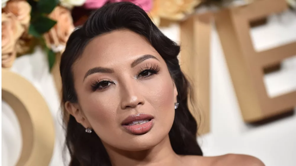 Jeannie Mai, Rob Gronkowski added as co-hosts on “Dick Clark’s New Year’s Rockin’ Eve with Ryan Seacrest”