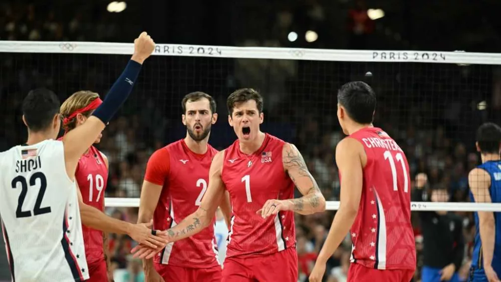 US men win volleyball bronze medal at Paris Olympics, beating Italy in straight sets