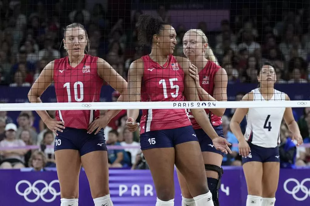 Italy beats defending champion US for gold in women's volleyball at Paris Olympics