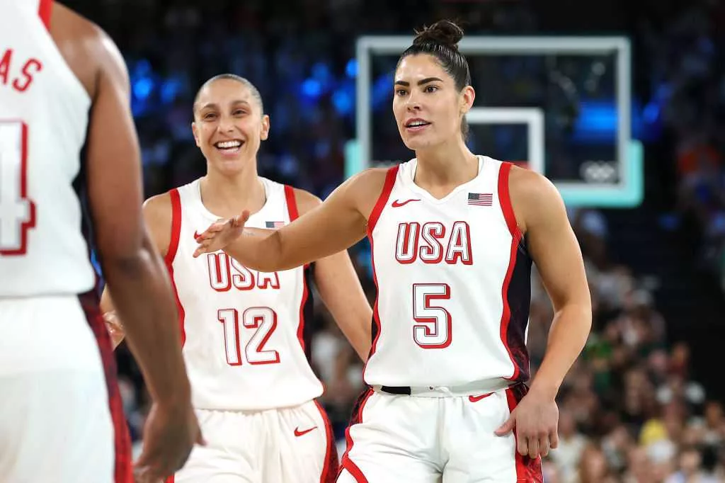 Team USA women's basketball team rallies to win eighth straight Olympic gold medal