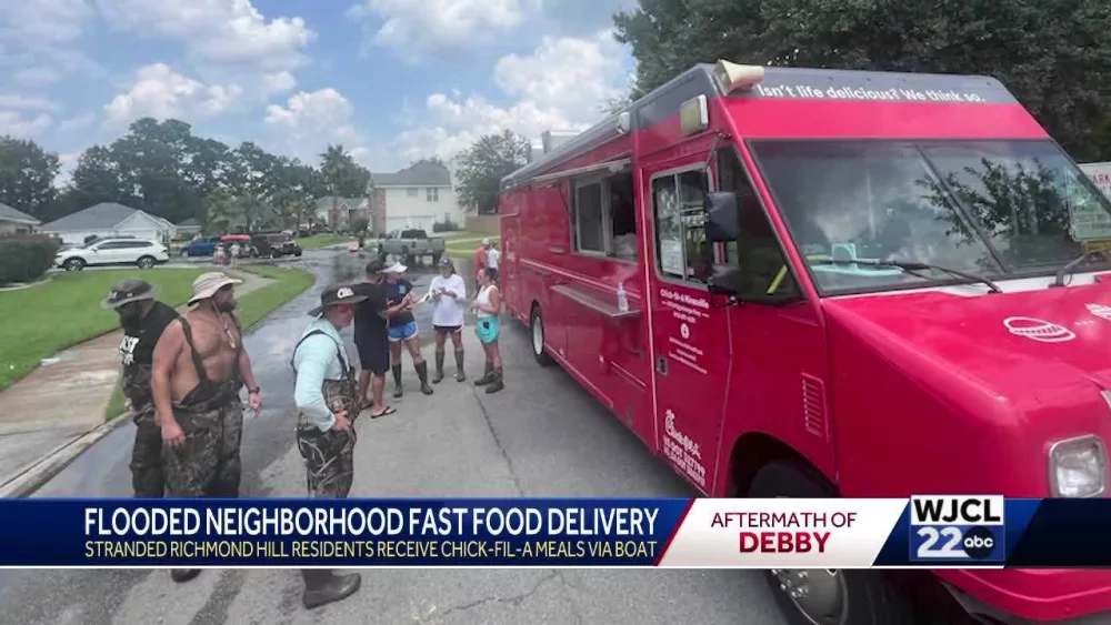 'An aquatic drive-through': Chick-fil-A Hinesville delivering meals to flooded Richmond Hill neighborhoods