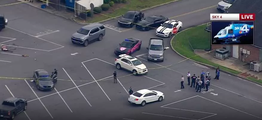 Deputies: 1 person dead following a shooting outside South Carolina courthouse