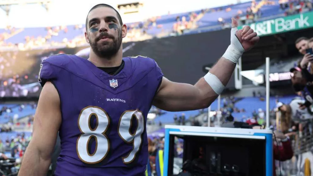 Baltimore Ravens tight end Mark Andrews uninjured in car accident