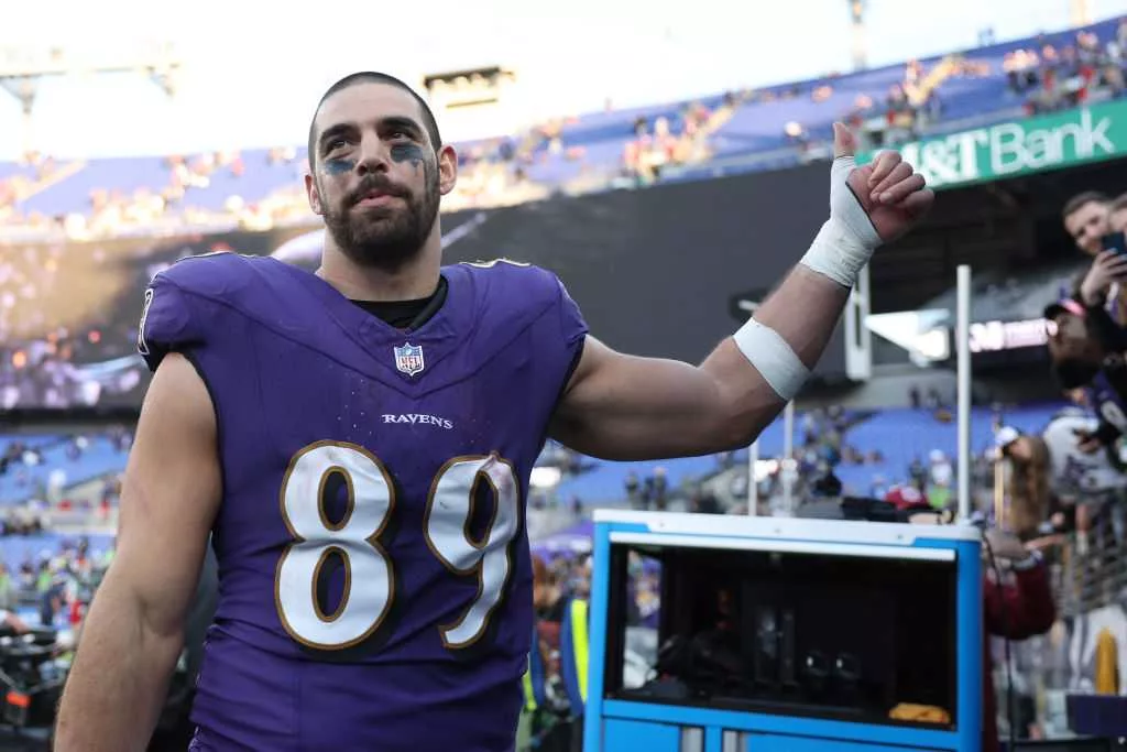 Baltimore Ravens tight end Mark Andrews uninjured in car accident