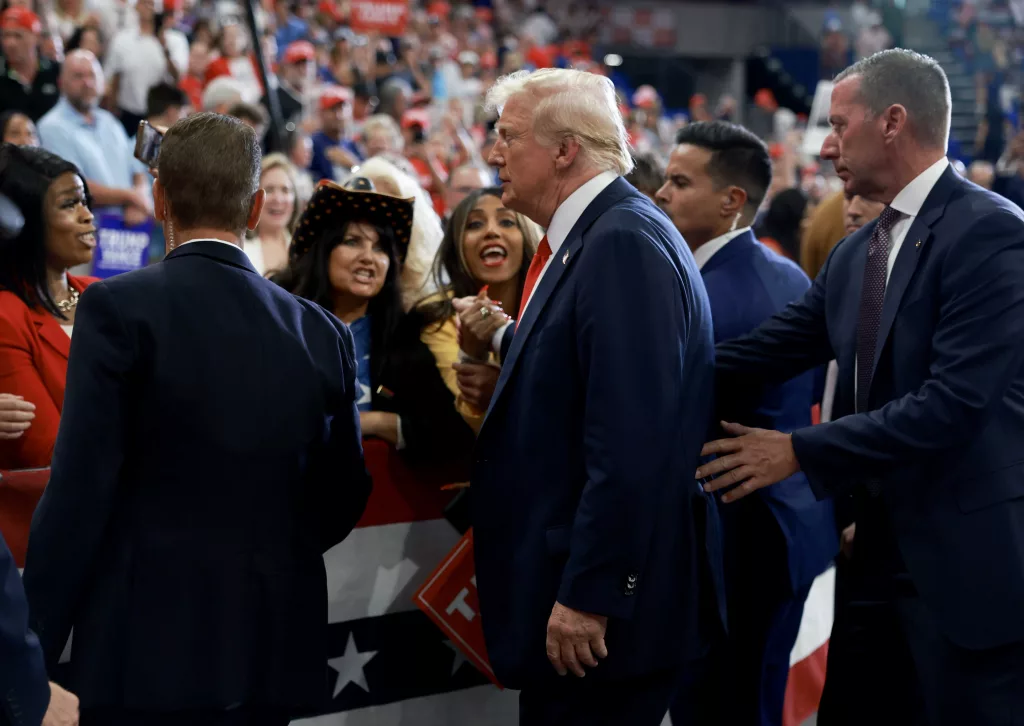 Secret Service beefs up security for Trump, including with bulletproof glass