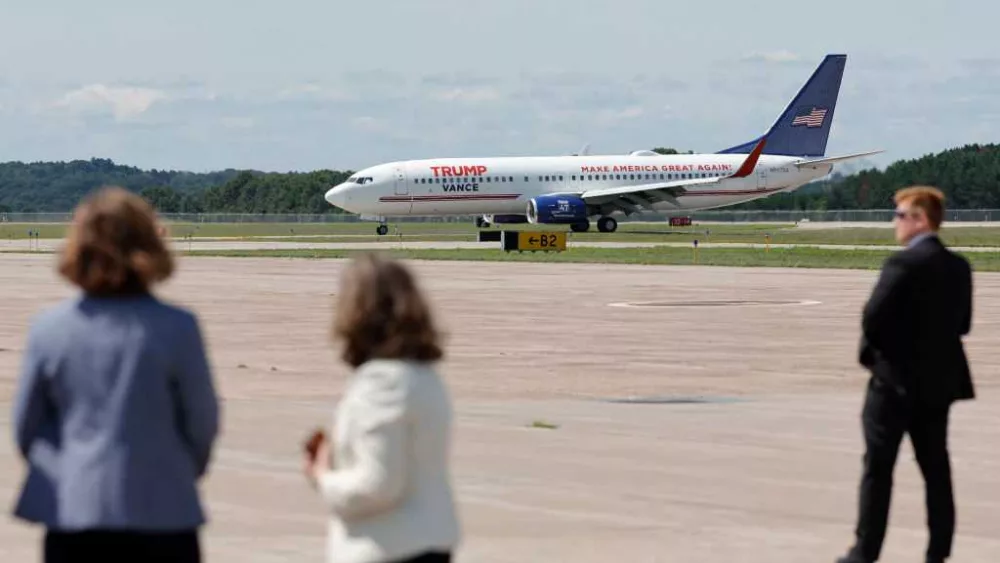 JD Vance's plane returns to Milwaukee airport shortly after departure