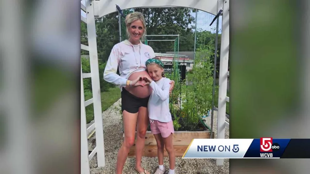 Massachusetts couple delivers baby on roadside during summer traffic