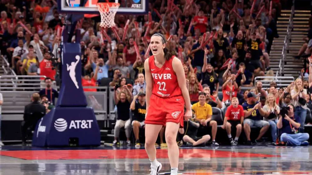 Caitlin Clark wows with 29-point double-double in return to WNBA action