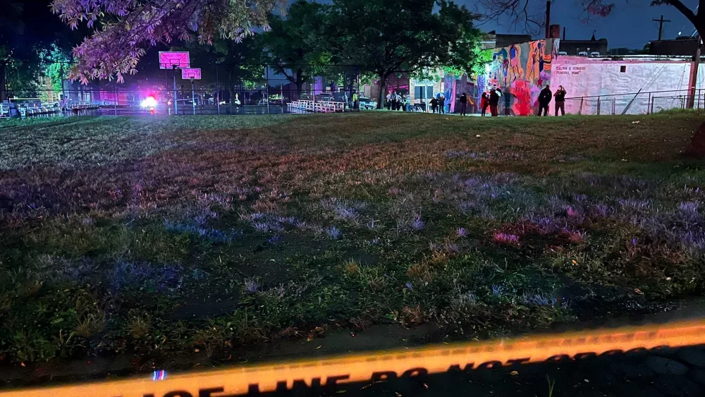 Police: 1 person dead, 7 injured after Baltimore mass shooting