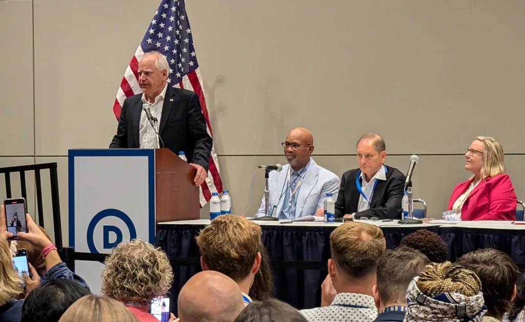 VIDEO: Tim Walz makes first appearance at DNC