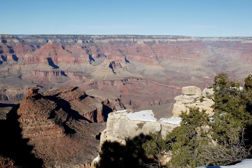 Authorities recover body of woman who went missing in Grand Canyon