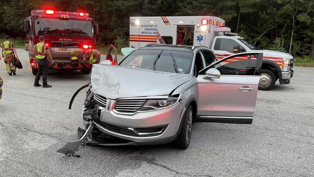 Coroner confirms deadly crash on Robert Smalls Parkway