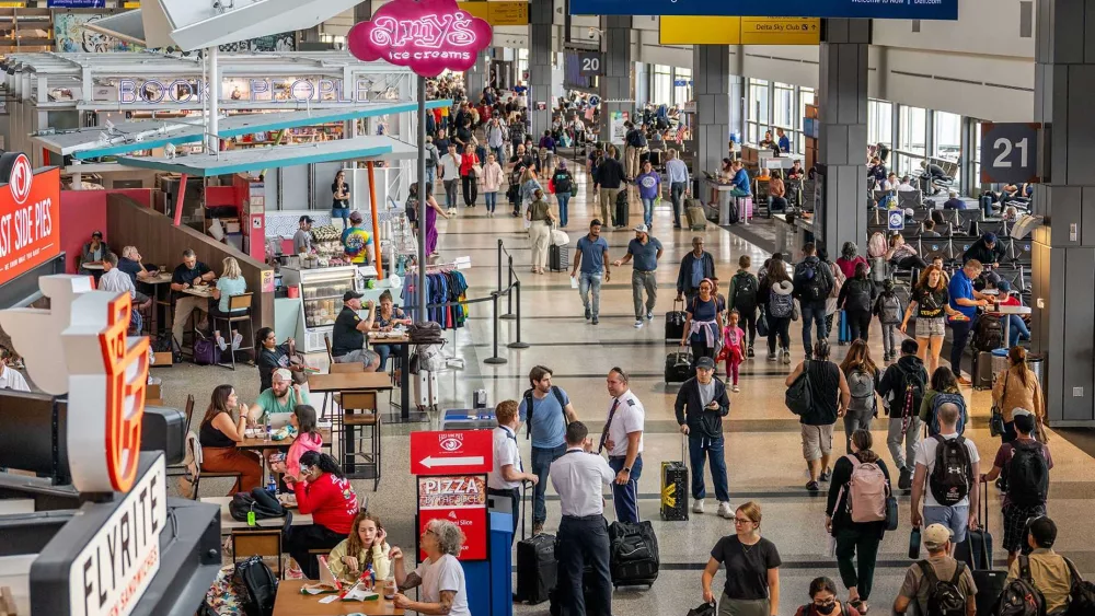 Traveling this Labor Day weekend? Expect record crowds and lower prices