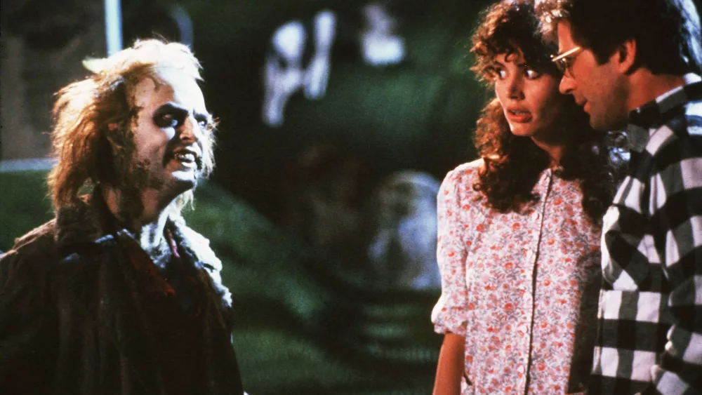 Tim Burton says Geena Davis and Alec Baldwin aren't in 'Beetlejuice' sequel