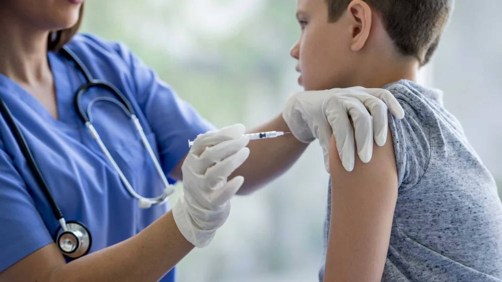 Doctors warn of COVID, RSV and flu as kids return to school