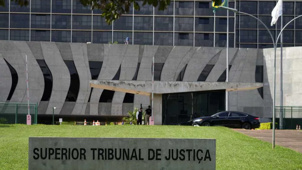 Brazil Supreme Court panel upholds judge's decision to block X nationwide