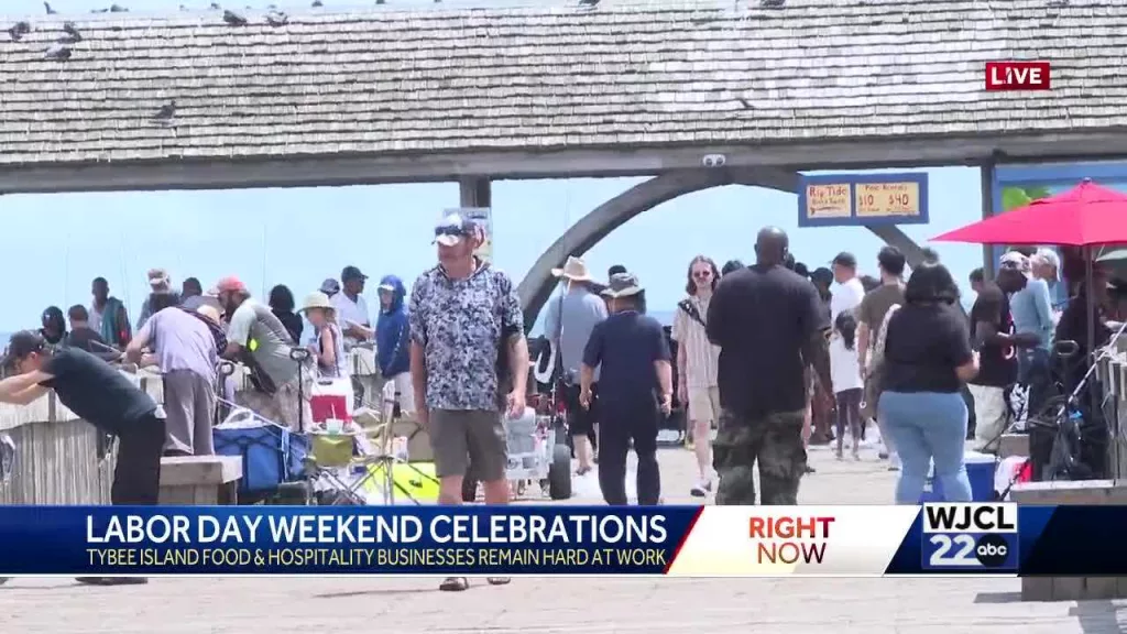 'I'm laboring': No days off for Tybee Island hospitality workers as Labor Day packs beaches