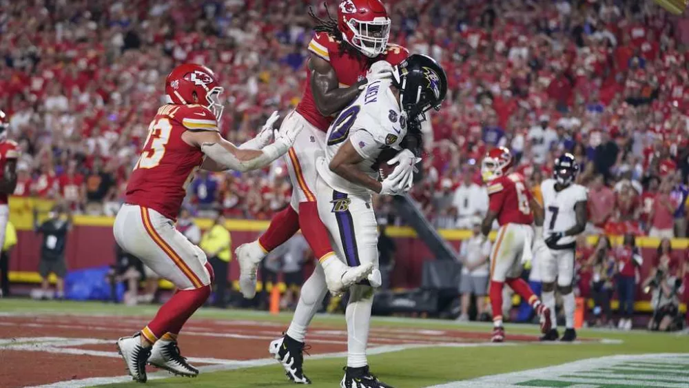 Chiefs hold off Ravens 27-20 in NFL's season opener