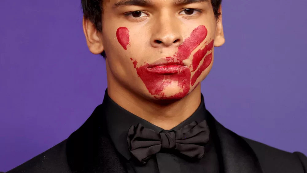 The meaning behind D’Pharaoh Woon-A-Tai’s red handprint at the Emmys