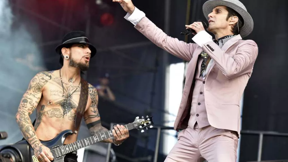 Jane's Addiction cancels its tour after onstage concert fracas