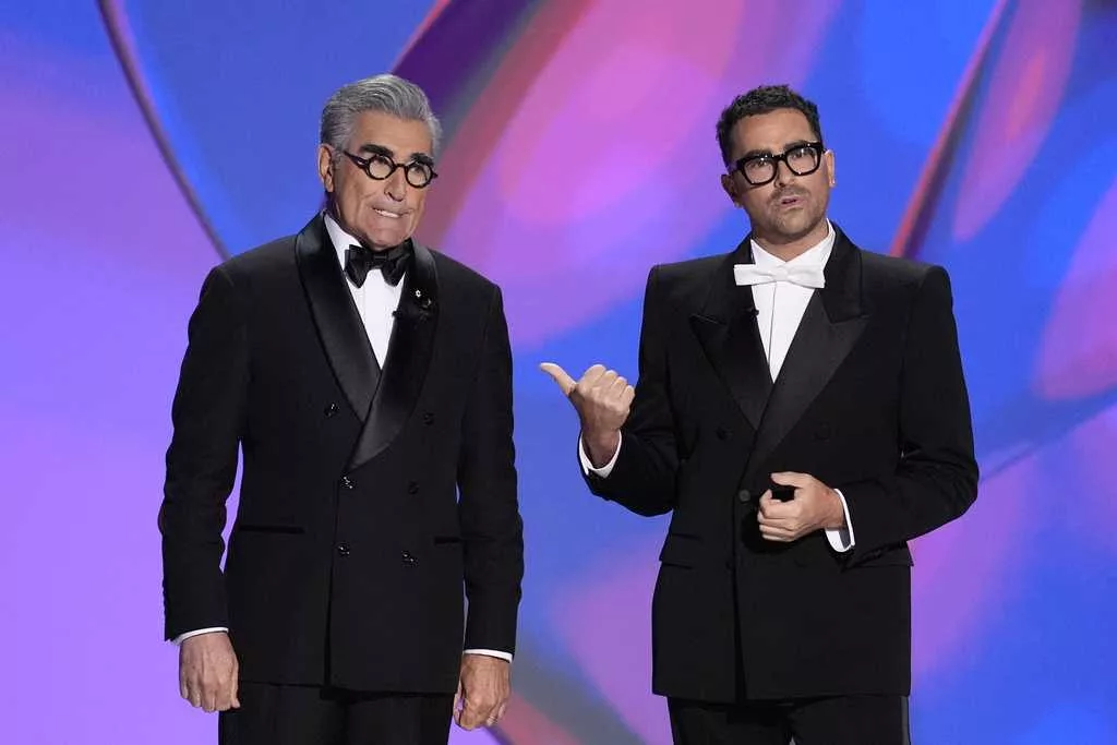 Emmy Moments: Hosts gently mock 'The Bear,' while TV moms, 'Happy Days' and 'West Wing' celebrated