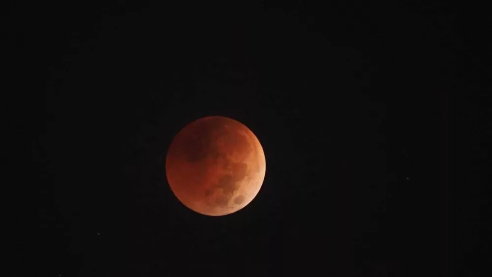 Partial lunar eclipse visible Tuesday evening, where to look and when