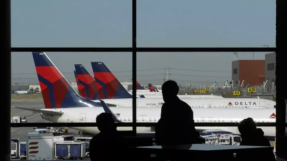 Cabin pressure issue on Delta flight causes bloody ears and noses for passengers