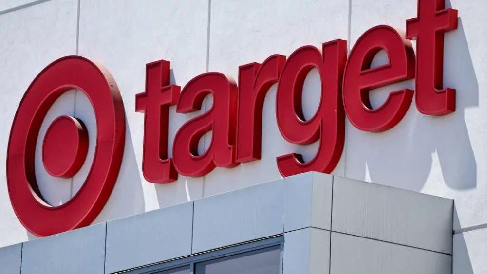 8-year-old girl takes family car, drives 25 minutes to Target