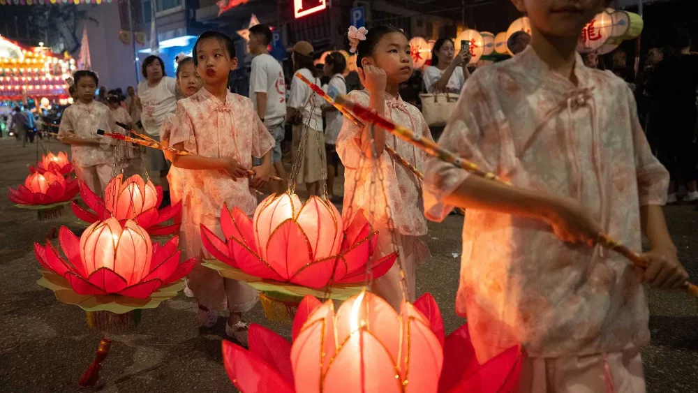 Mid-Autumn Festival: Mooncakes, lanterns and so much more