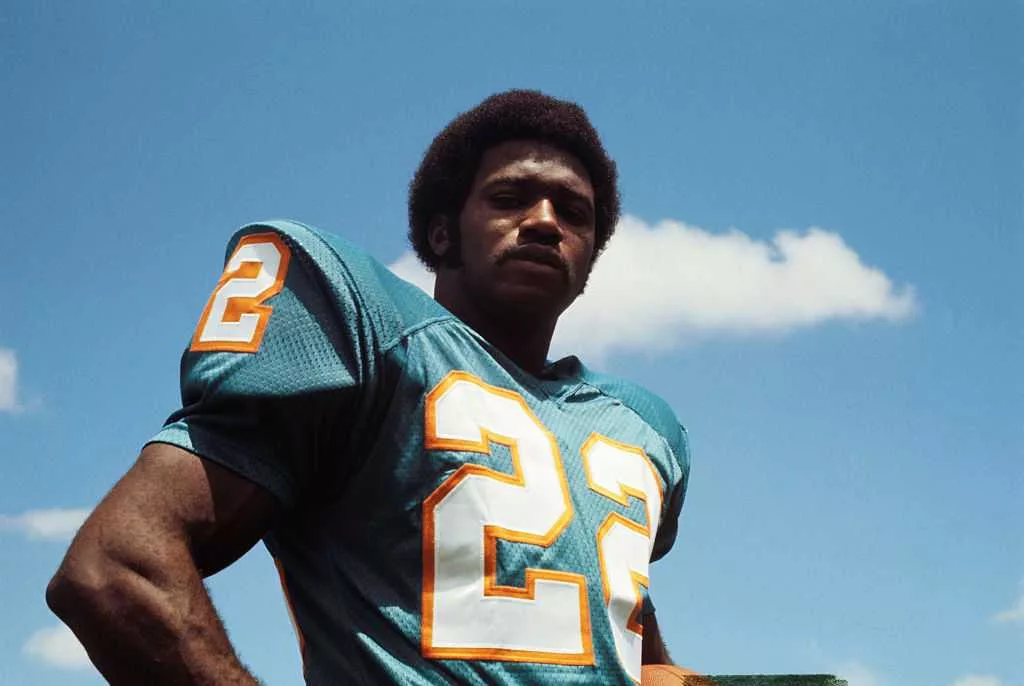 Mercury Morris, 2-time Super Bowl champion with Miami Dolphins, dies at 77