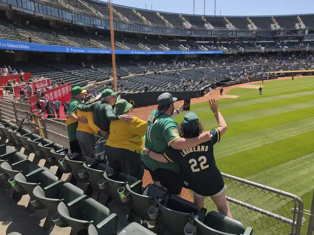 City of Oakland comes to grips with departure of baseball team