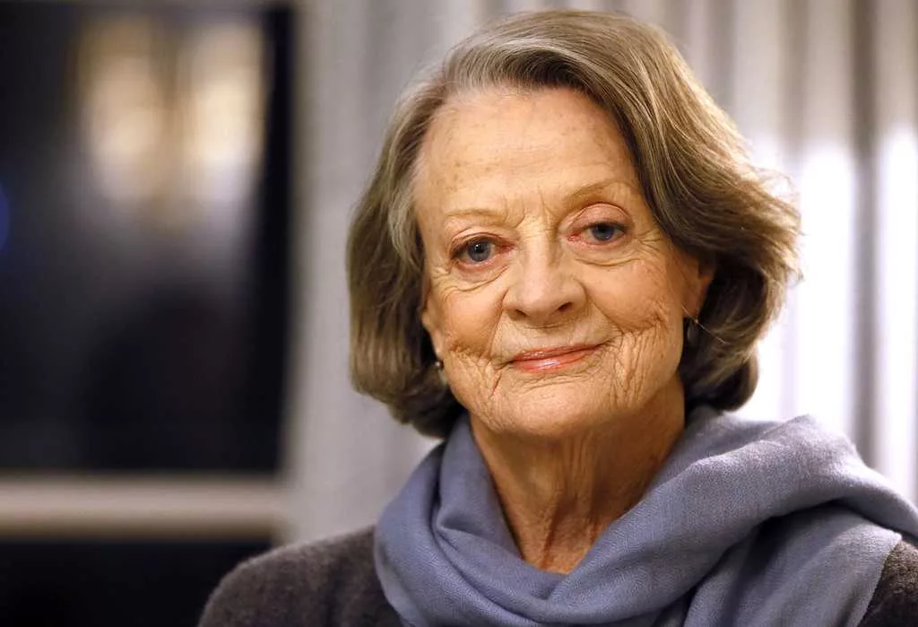 Acting legend Maggie Smith, star of stage, film and 'Downton Abbey,' dead at 89