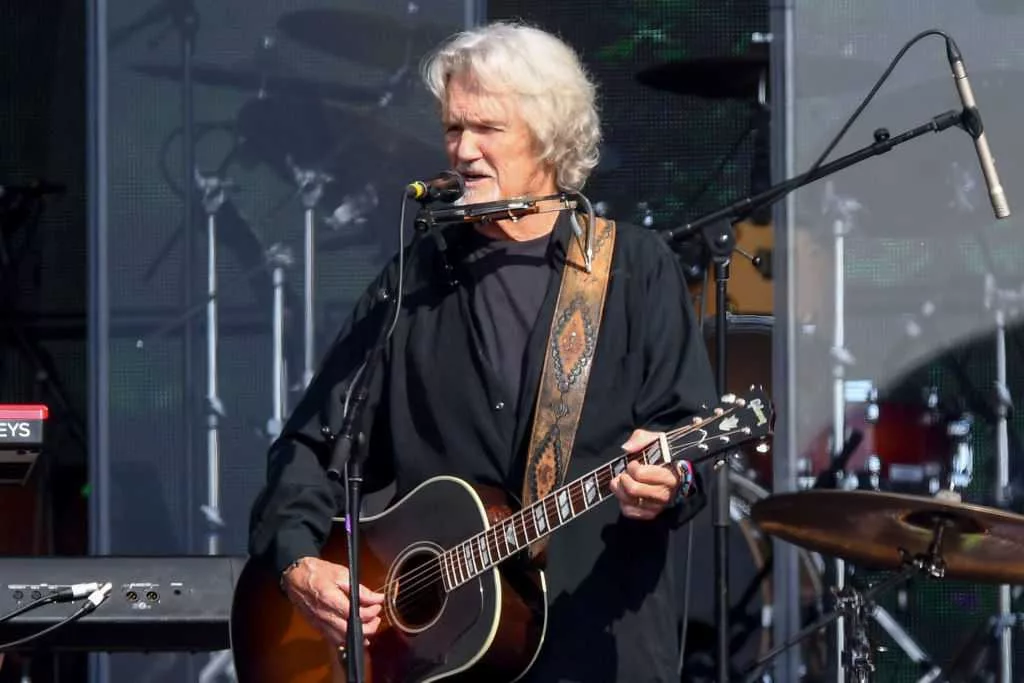 Kris Kristofferson, singer-songwriter and actor, dies at 88