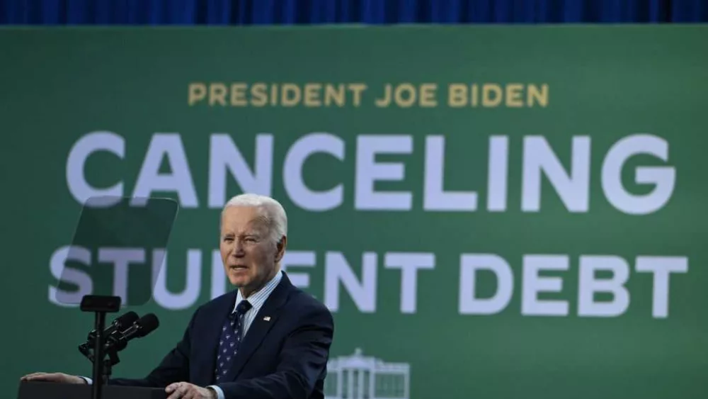 Judge puts Biden's student loan cancellation put on hold again