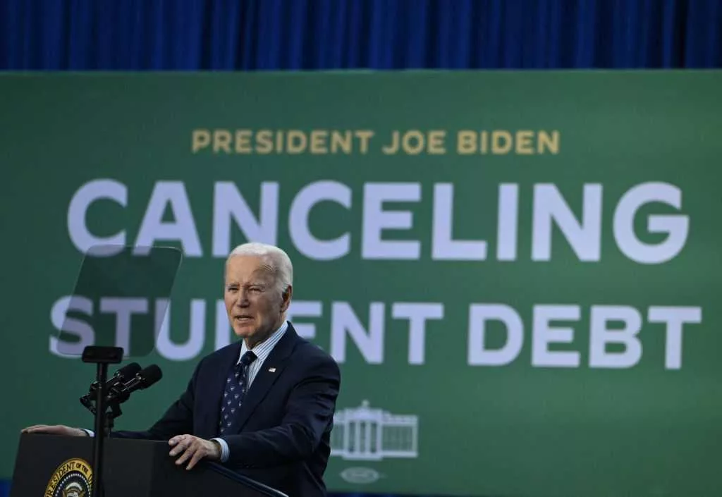 Judge puts Biden's student loan cancellation put on hold again