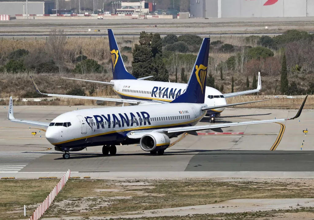 184 passengers, crew evacuated as Ryanair Boeing plane catches fire