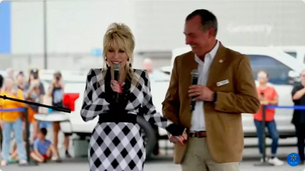 Dolly Parton donates $1 million to aid flood victims after Hurricane Helene
