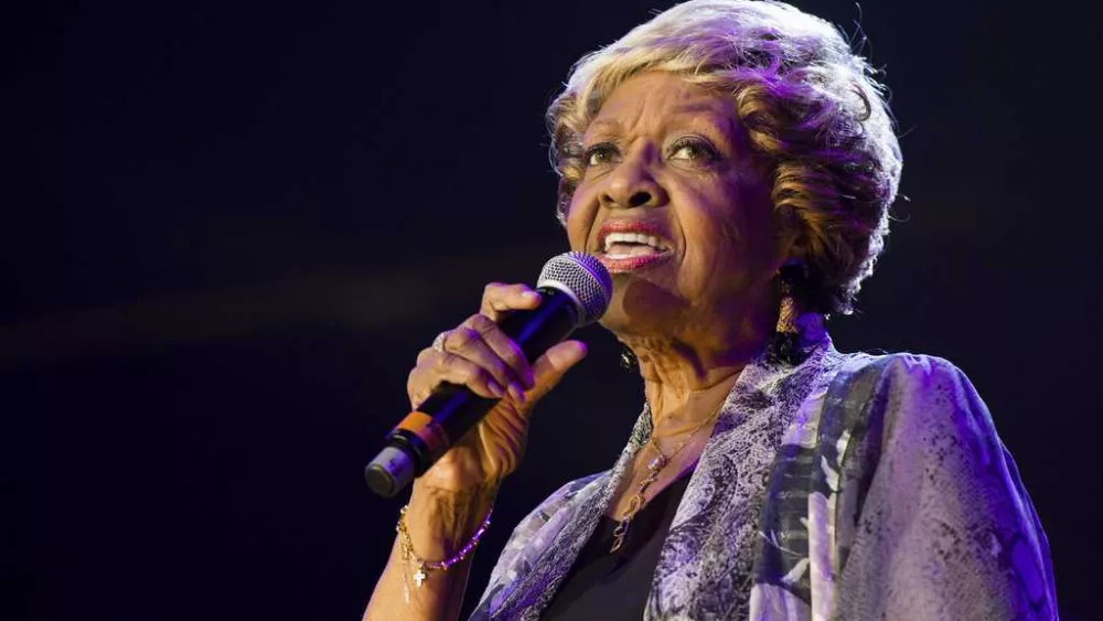 Cissy Houston, Whitney Houston's mother and a Grammy-winning singer, dies at 91