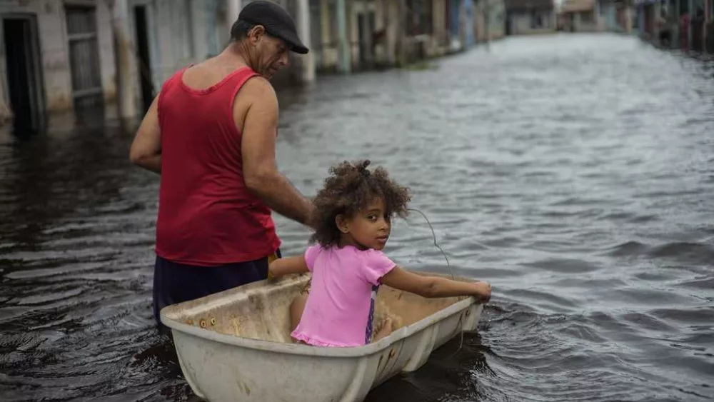 An unusual hurricane season goes from ultra quiet to record busy
