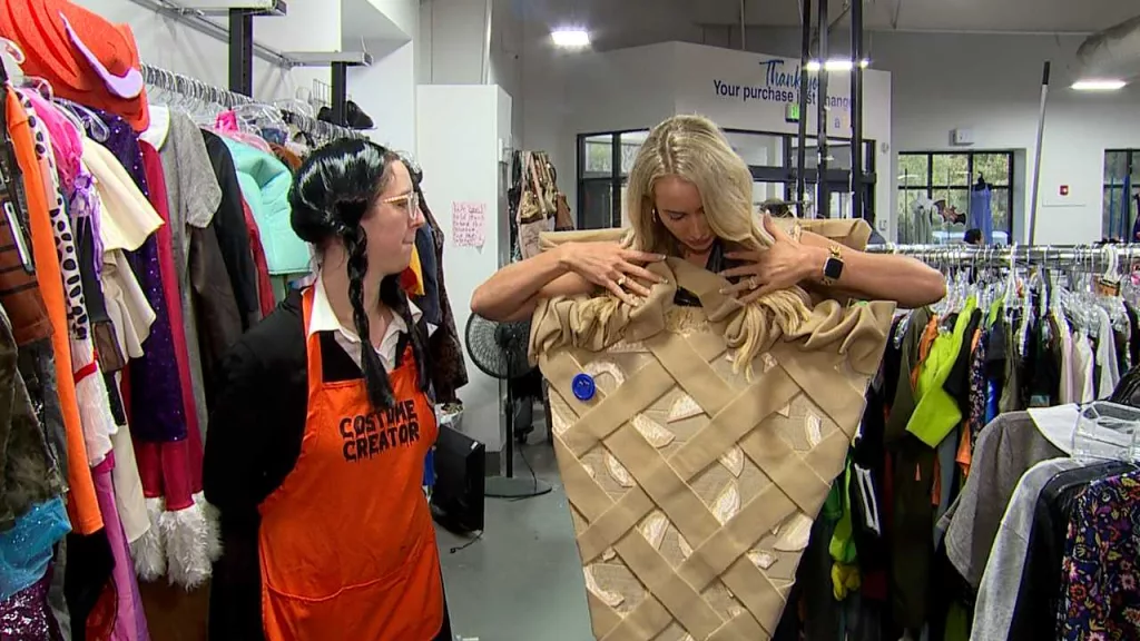 Don't let costume prices scare you this Halloween. WJCL shows you ways to save