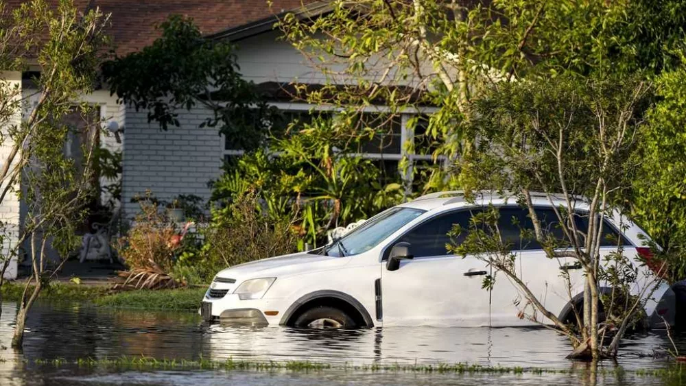 Hurricane Milton disrupts Yom Kippur plans for Jews in Florida