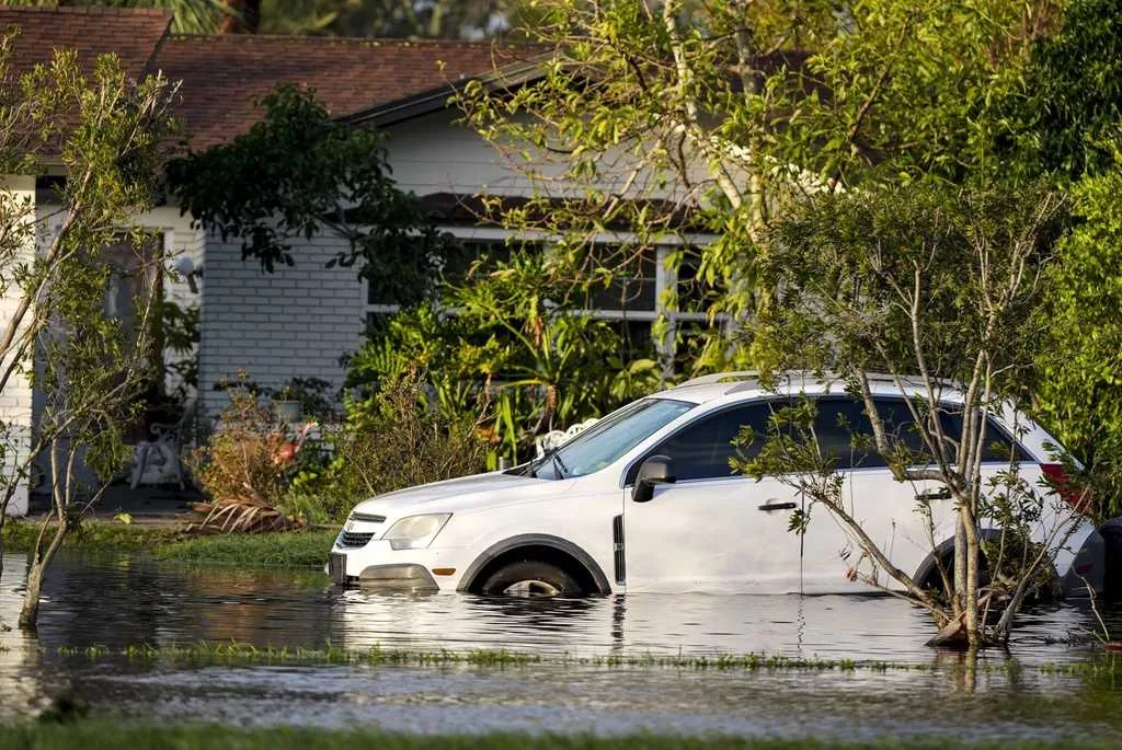Hurricane Milton disrupts Yom Kippur plans for Jews in Florida