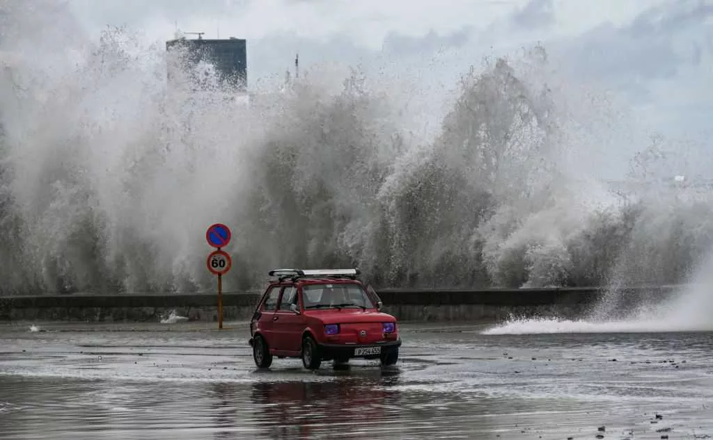 Experts warn 'crazy busy' Atlantic hurricane season is far from over