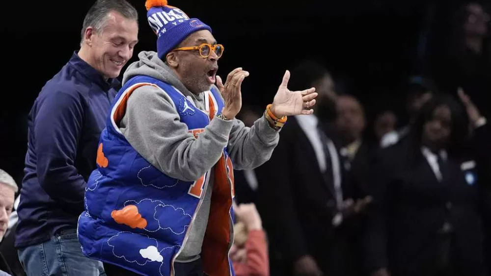 Jack Nicholson, Spike Lee and Billy Crystal set to become basketball Hall of Famers as superfans