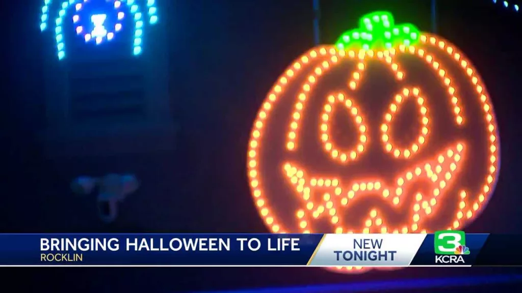 California man brings Halloween to life with nightly light show at home