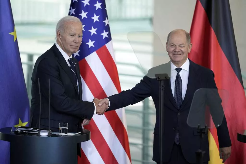 Biden says Western allies must keep aiding Ukraine as he meets European partners before election