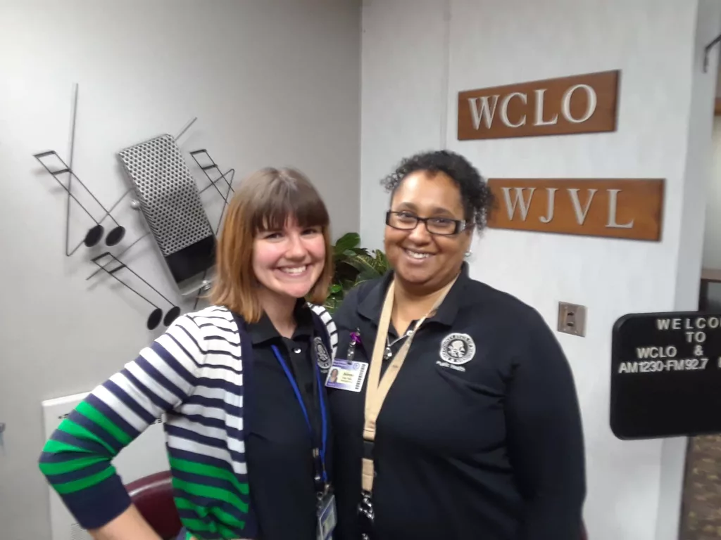 pusnik-adrijana-and-gumise-alanna