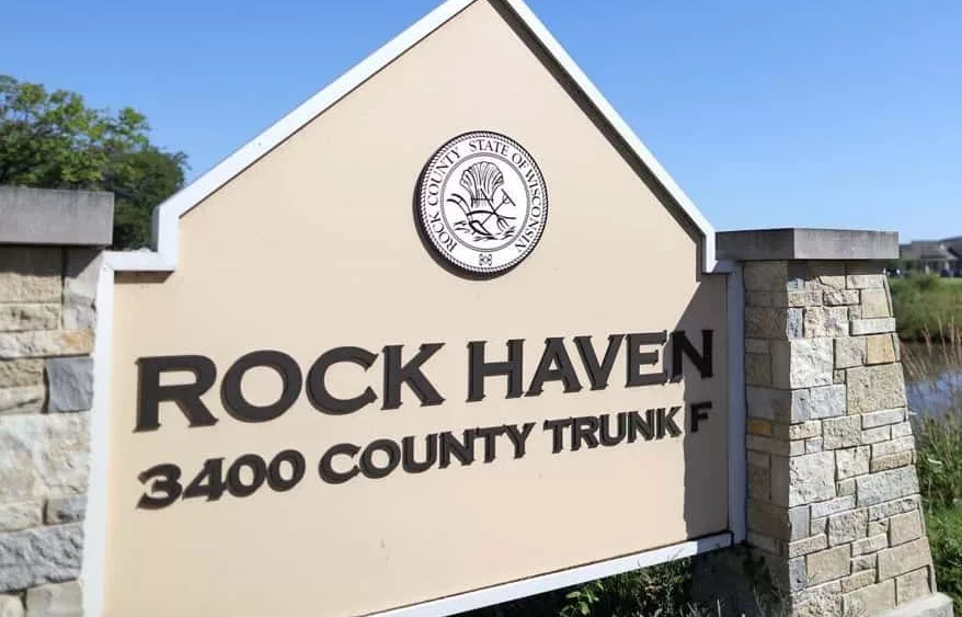 rock-haven-sign-2