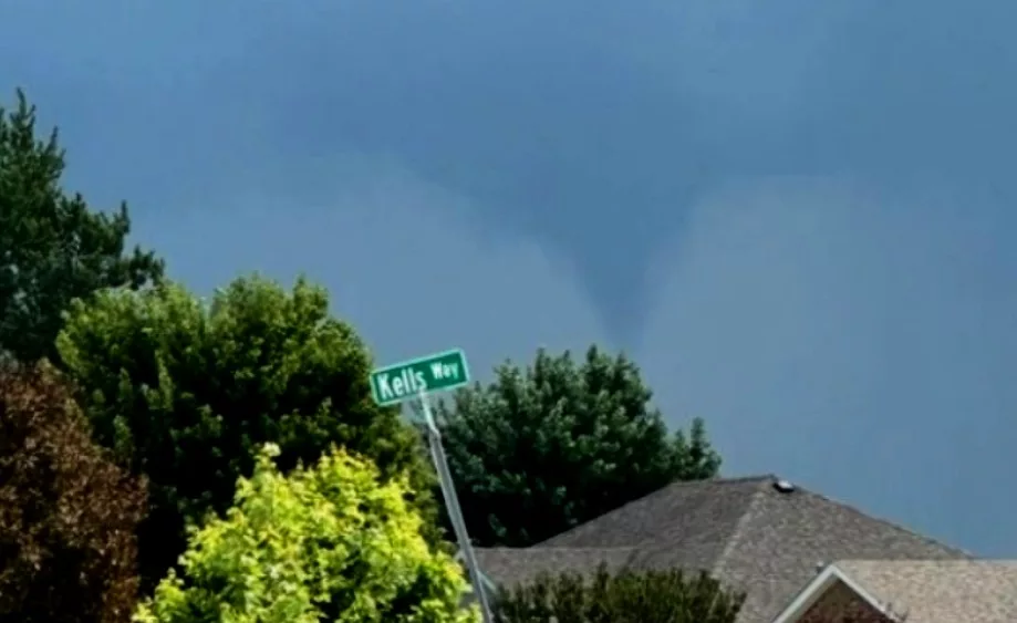 cold-air-funnel-spotted-over-east-edge-of-janesville