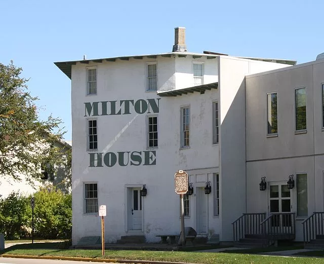 milton_house_side_view